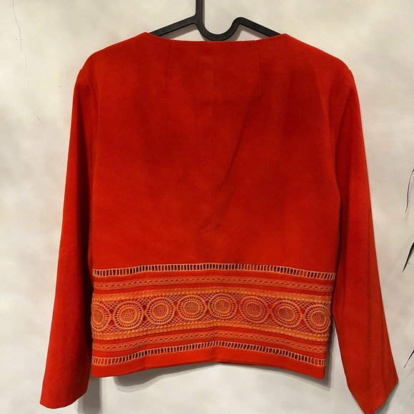 Red Cropped Blazer - Picture 5 of 6